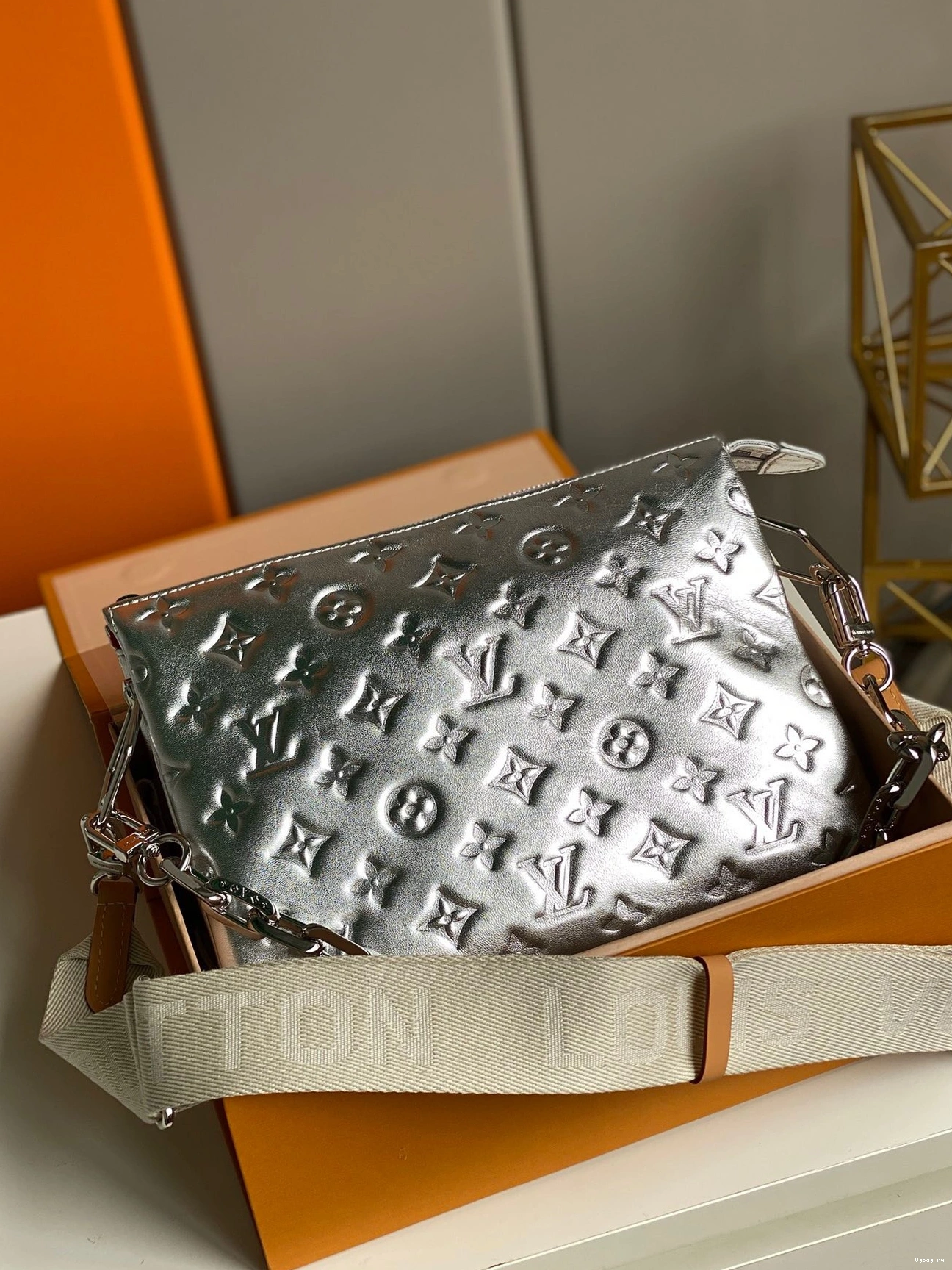 PM LOUIS VUITTON COUSSIN 0729